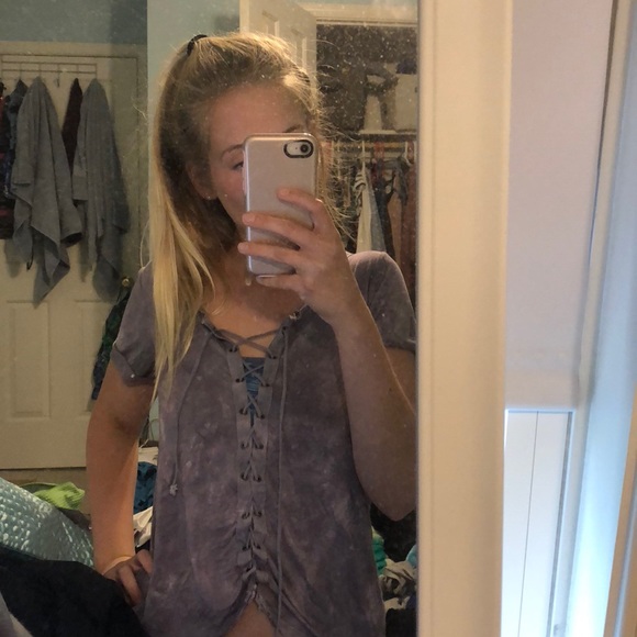 american eagle top - Picture 2 of 2